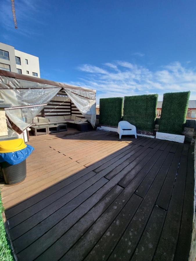 Large Luxury Apartment - Penthouse - Terrace Bucarest Extérieur photo